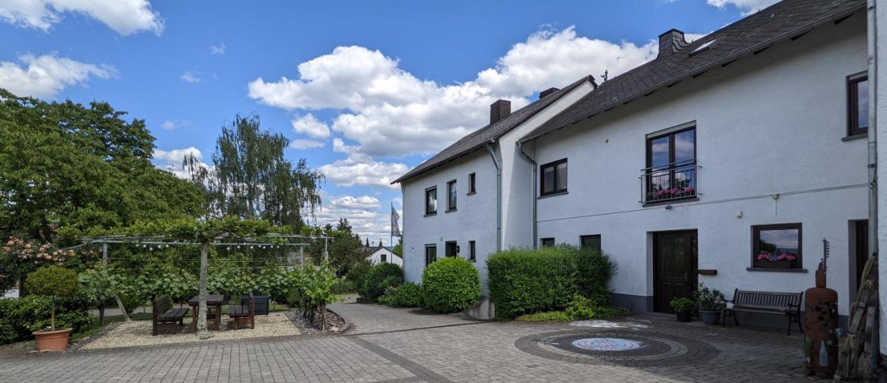Appartamento Weingut Harald Ludwig Osann-Monzel Esterno foto